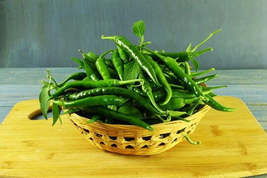 Green Chilli (Hari Mirch)